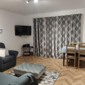 Ratcliffe Apartment